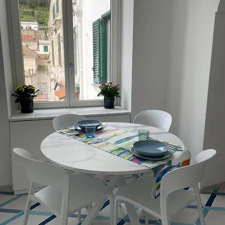 Casa Laurus Incantevole Terrazza Centro Hébergement de vacances *