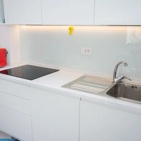 Casa Laurus Incantevole Terrazza Centro Ferienhaus *