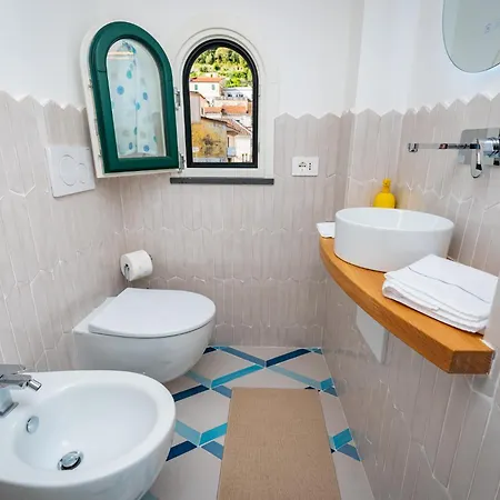 Casa Laurus Incantevole Terrazza Centro 度假居